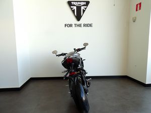 Triumph Street Triple 765 RS - Foto 13