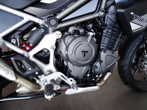 Triumph Tiger 1200 GT PRO - Foto 13