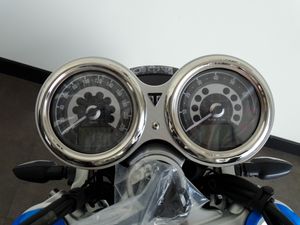 Triumph Speed Twin 1200 - Foto 16