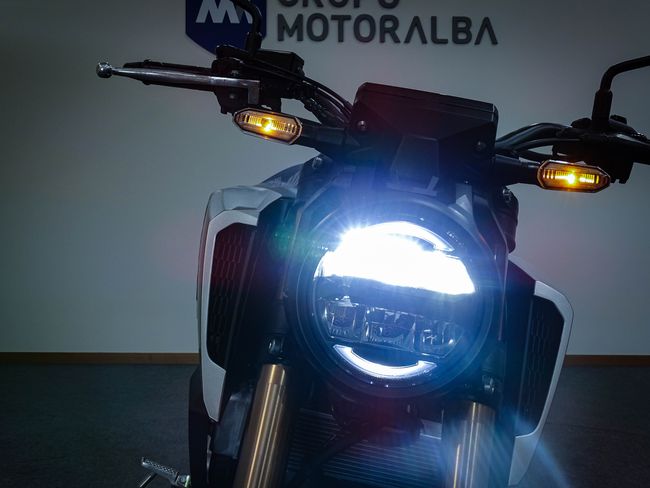 Honda CB 125 R - Foto 4