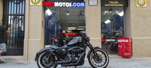 Harley-Davidson Sportster 883 IRON  - Foto 2