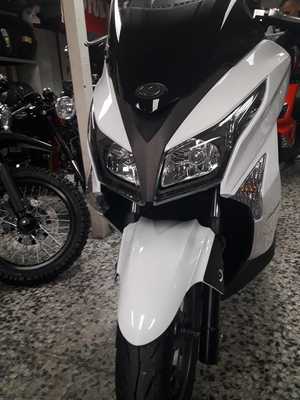 Kymco Grand Dink 300 ABS  - Foto 3