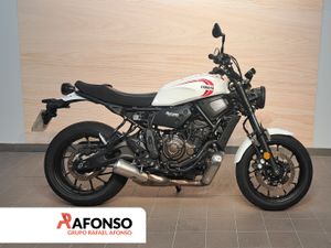 Yamaha XSR 700   - Foto 2
