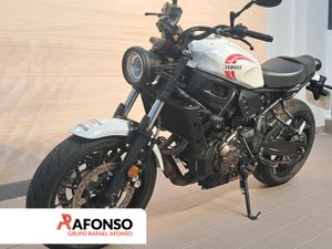 Yamaha XSR 700   - Foto 3