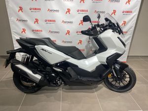 Honda ADV 350  - Foto 2