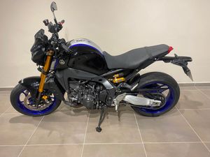 Yamaha MT 09  - Foto 3