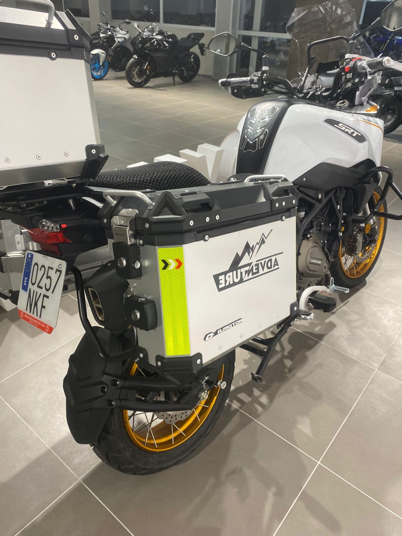 QJ Motor SRT 700SX TRAIL  - Foto 4