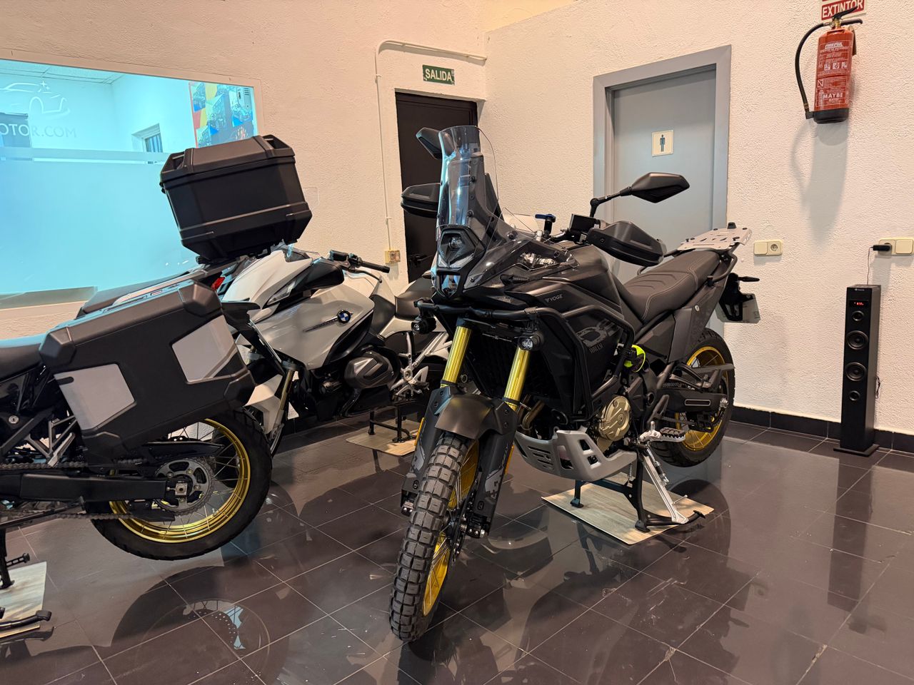 Voge 300 DS 800 RALLY  - Foto 1