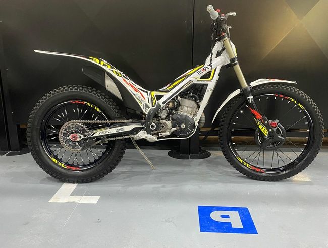 TRS 300 RR RAGA RACING - Foto 3