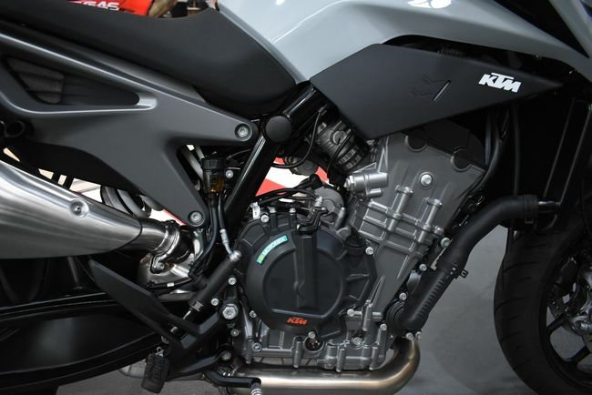 KTM 790 Adventure - Foto 11