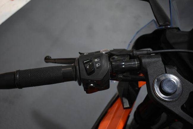 KTM RC 390 - Foto 12
