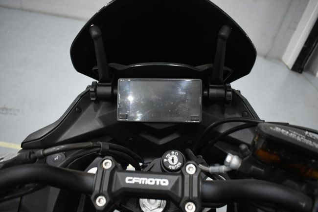 CF Moto 650 GT - Foto 13