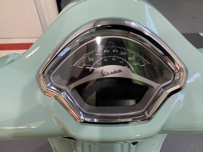 Vespa GTS 125 - Foto 13