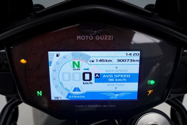 Moto Guzzi V 85 TT - Foto 18