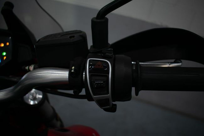 Moto Guzzi V 85 TT - Foto 13