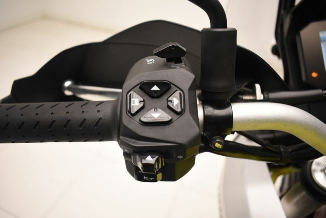 Aprilia Tuareg 660 - Foto 17