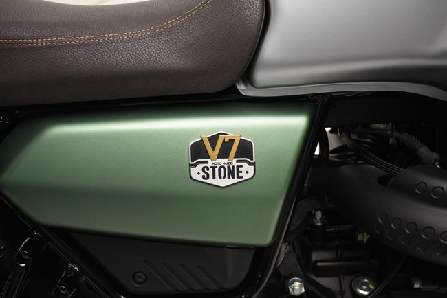 Moto Guzzi V 7 CENTENARIO - Foto 12