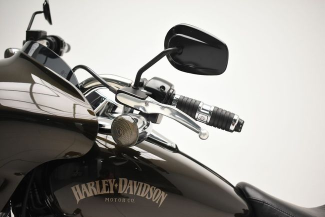 Harley-Davidson Sport Glide - Foto 12