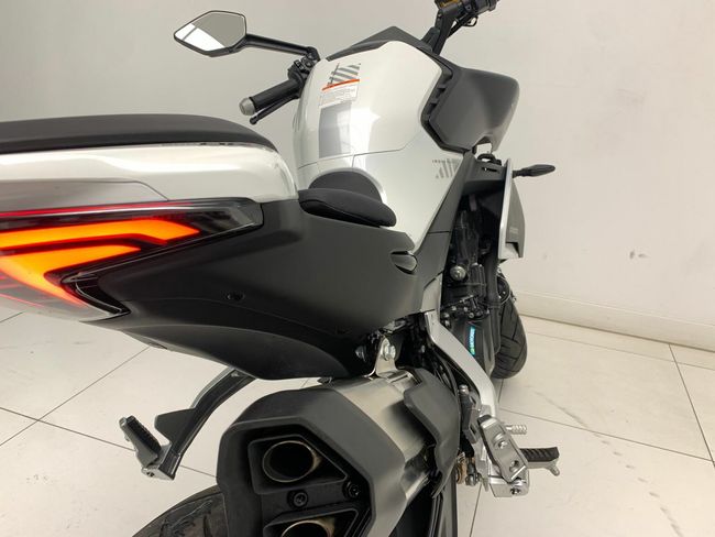 CF Moto 800 NK Advance - Foto 16