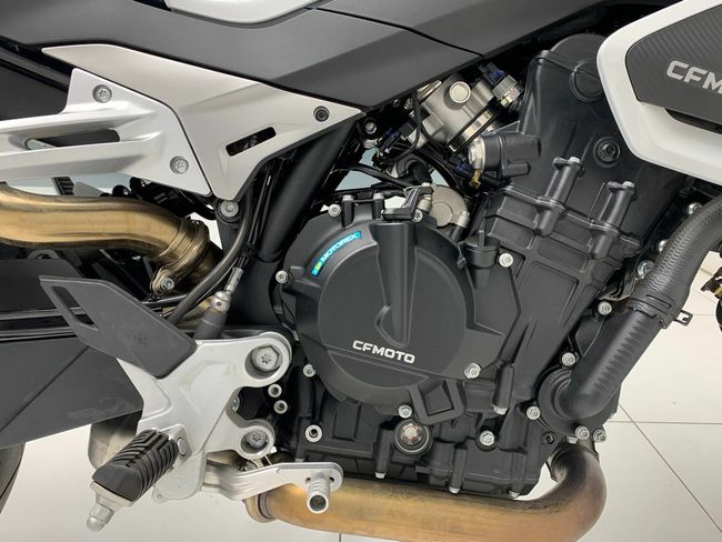 CF Moto 800 NK Advance - Foto 17