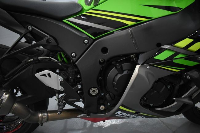 Kawasaki Ninja ZX - 10 R - Foto 11