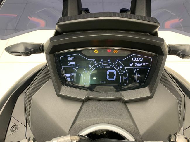Aprilia SR GT 125 - Foto 15