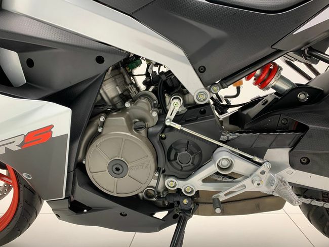 Aprilia RS457 - Foto 14