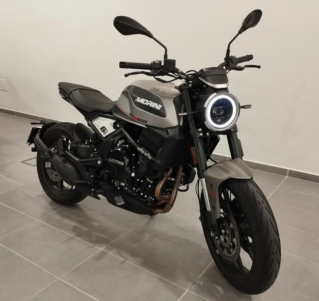 Moto Morini Seiemezzo STR