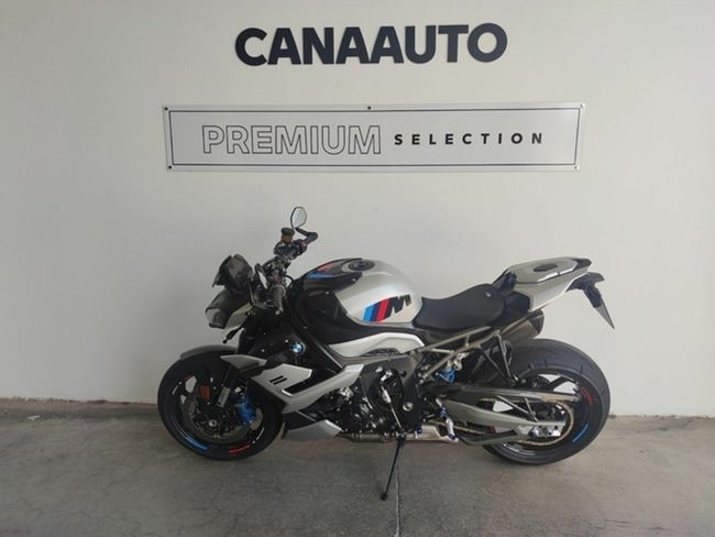 BMW M 1000 R