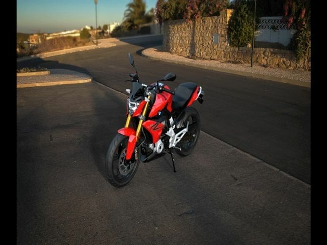 BMW G 310 R