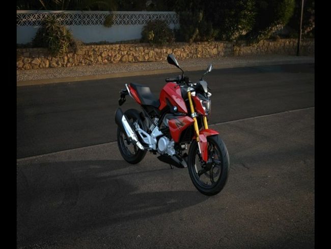 BMW G 310 R