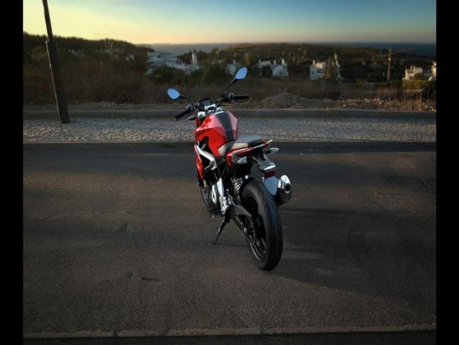 BMW G 310 R