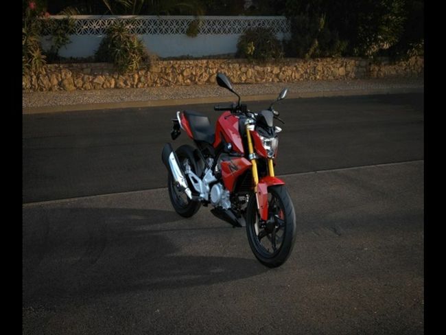 BMW G 310 R