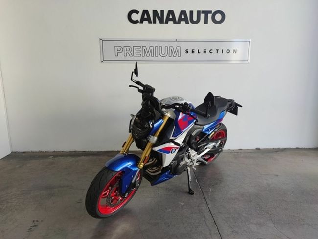 BMW F900R