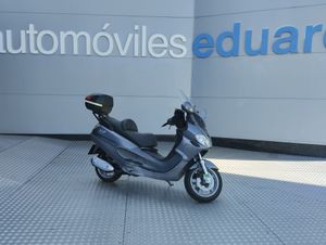 Piaggio X 9 Evolution 250 - Foto 2