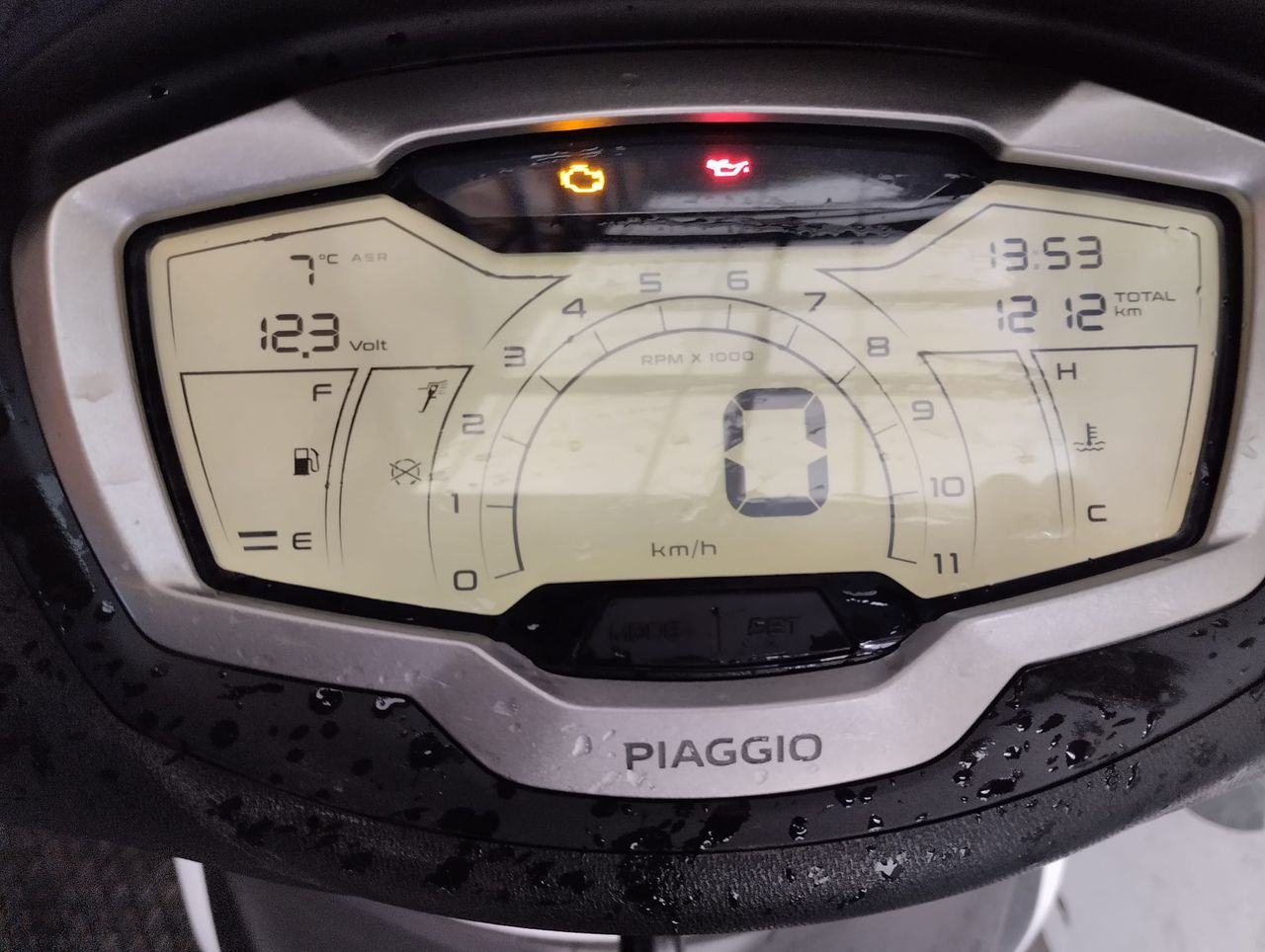 Piaggio Beverly 400 HPE - Foto 8