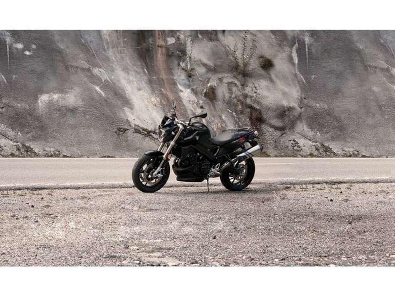 BMW F 800 R   - Foto 1