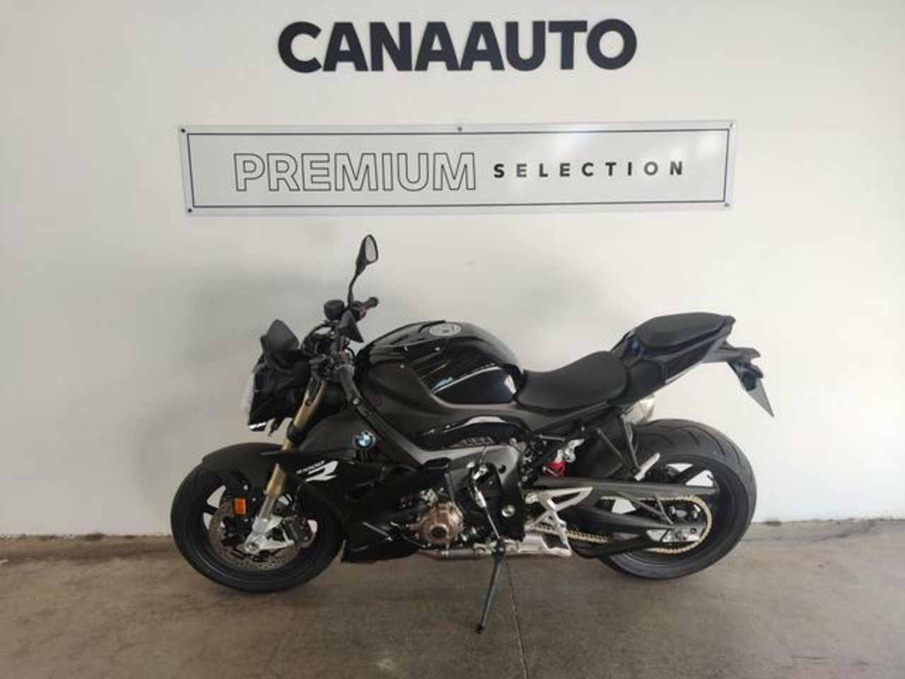 BMW S 1000 R   - Foto 1
