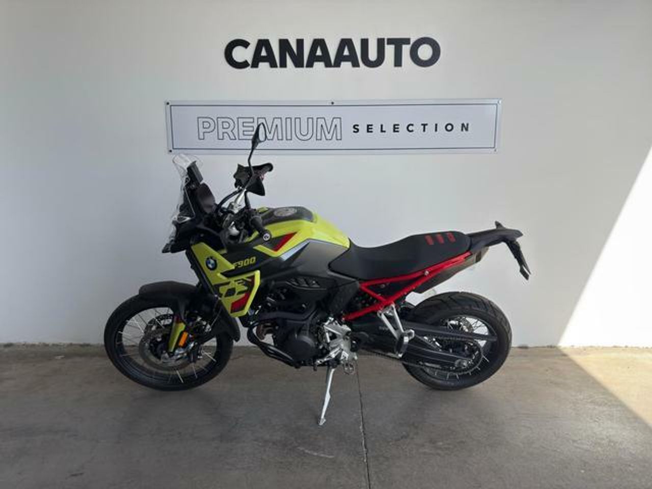 BMW F 900 GS   - Foto 1