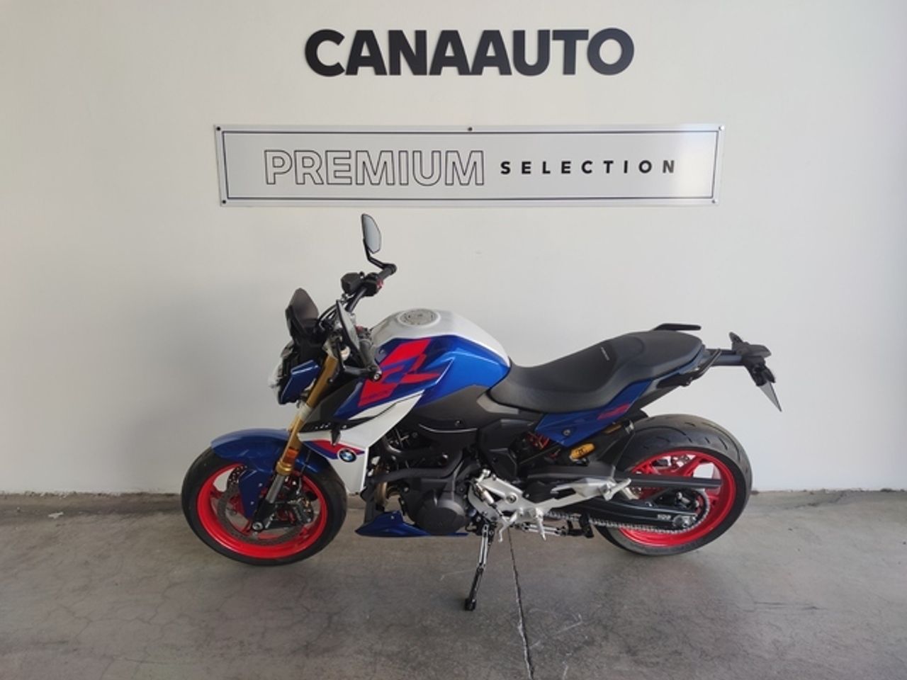 BMW F900R   - Foto 1