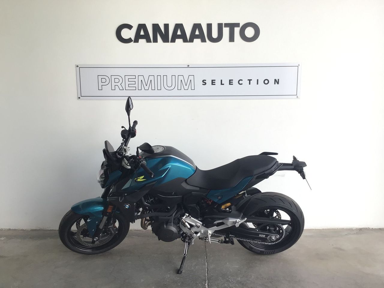 BMW F900R Roadster / Naked Bike  - Foto 1