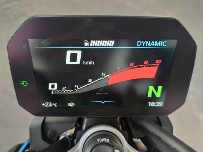 BMW F900R 