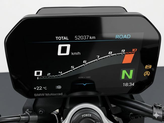 BMW F900R Roadster / Naked Bike
