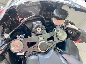 Honda CBR 1000 RR FIREBLADE  - Foto 7