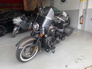 Harley-Davidson Softail  Heritage Softail Classic  - Foto 4