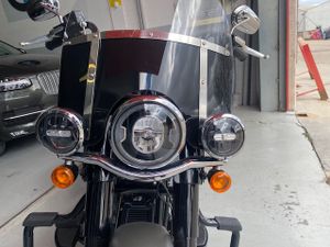 Harley-Davidson Softail  Heritage Softail Classic  - Foto 13