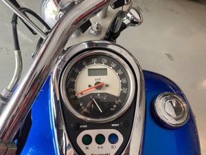 Kawasaki VN 900 CUSTOM  - Foto 13