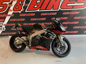 Aprilia RSV4 Factory - Foto 2