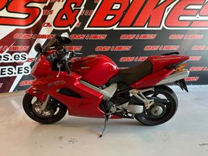 Honda VFR 800 - Foto 2