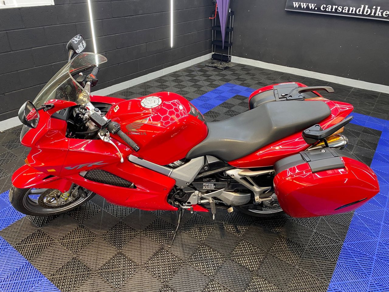 Honda VFR 800 - Foto 5